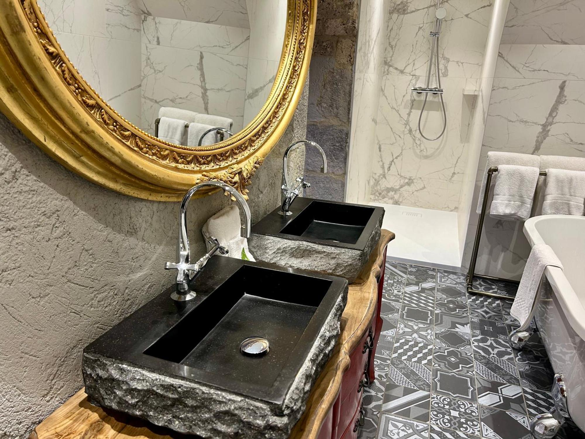 Chateau De La Rive - Suite Prestige - Chambre 2 Personnes Cruet Экстерьер фото